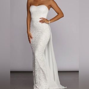 Bailey Strapless Lace Dress